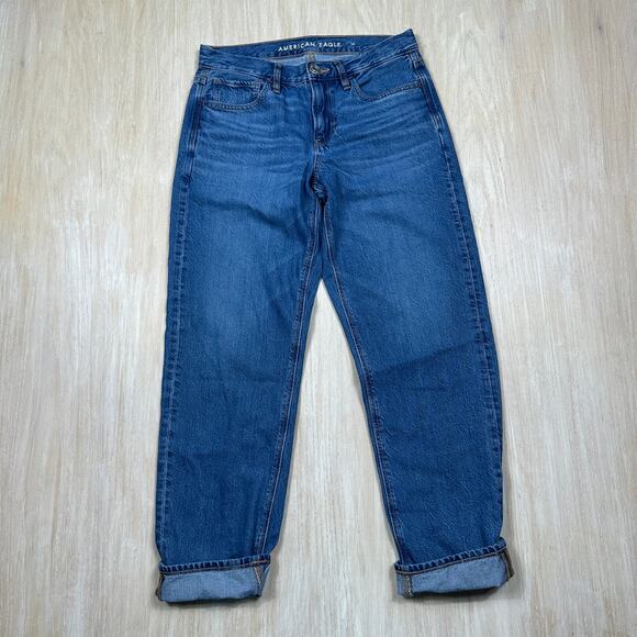 American Eagle 90s Straight Mid Rise Blue Denim Everyday Casual Jeans 2 SHORT - Picture 1 of 15